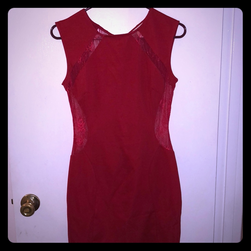 •red dress